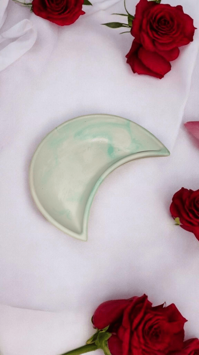 Petite coupelle artisanale en forme de lune, personnalisable 