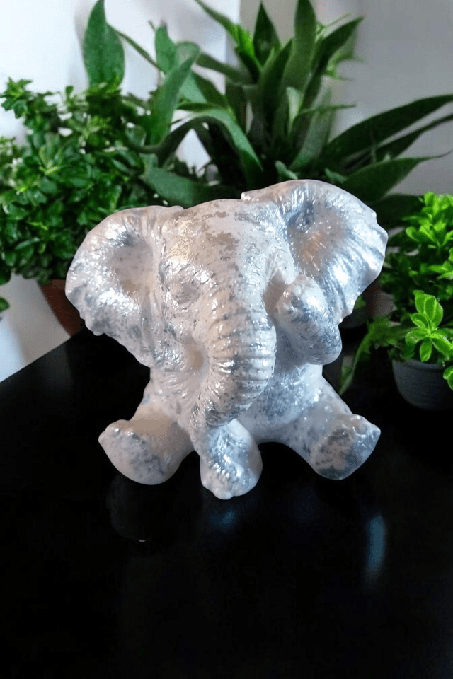 Petite statue éléphant artisanale personnalisable 