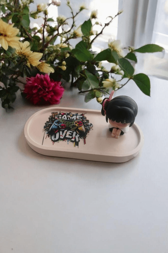 Petit plateau décoratif avec stickers game over jeux vidéos 