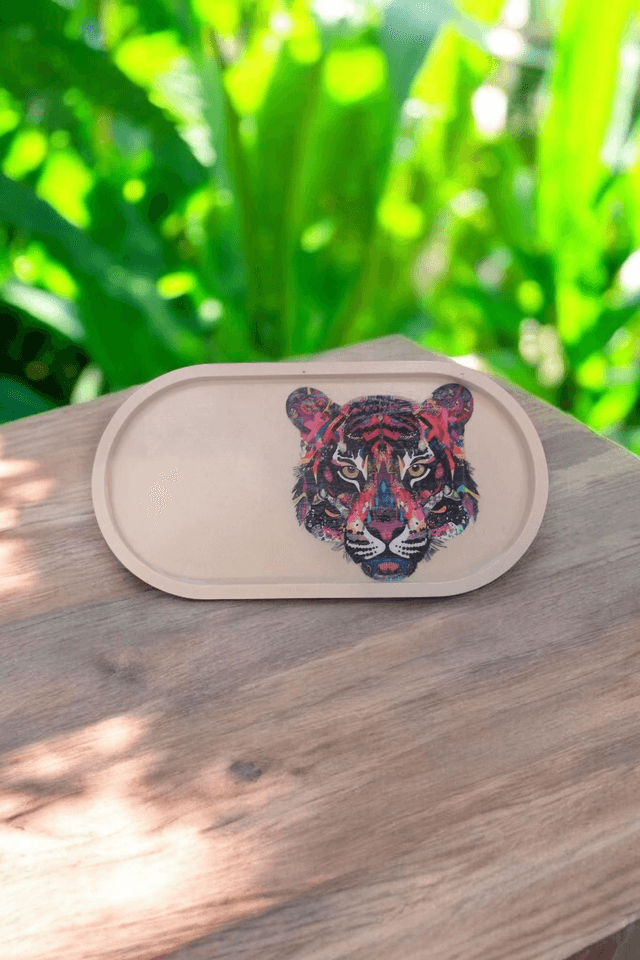 Petit plateau décoratif stickers tigre coloré artisanal